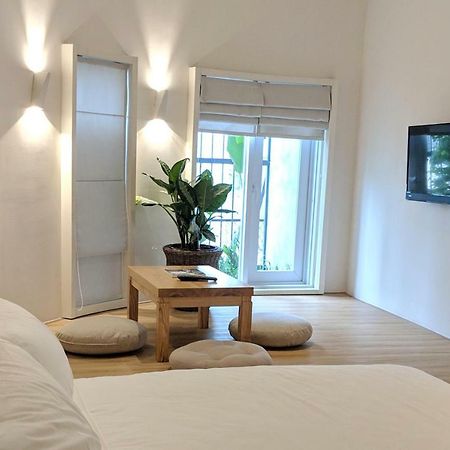 Circadian Japanese Studios In Downtown Ho Chi Minh City Exterior photo